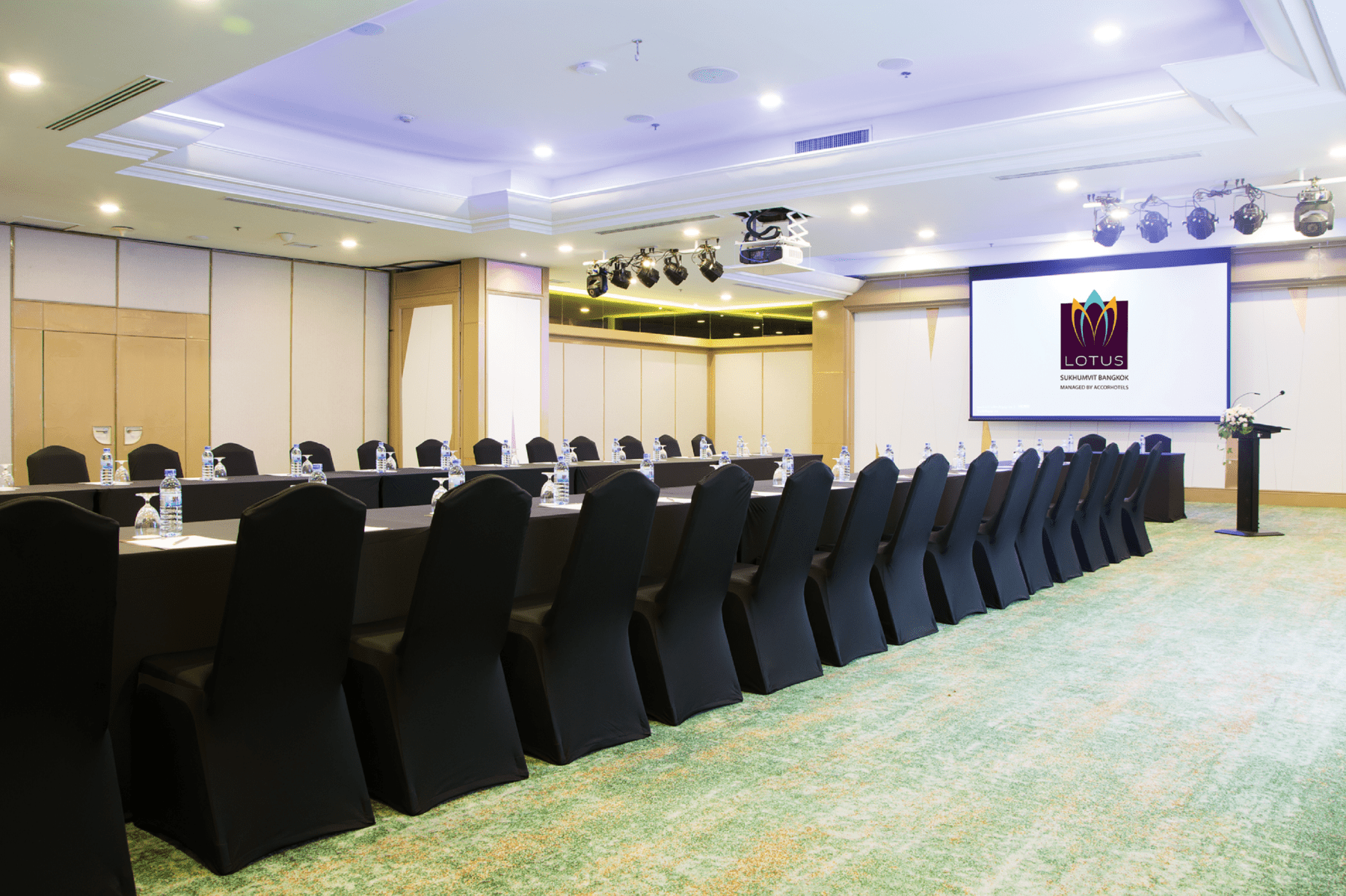 08 Meeting Room B